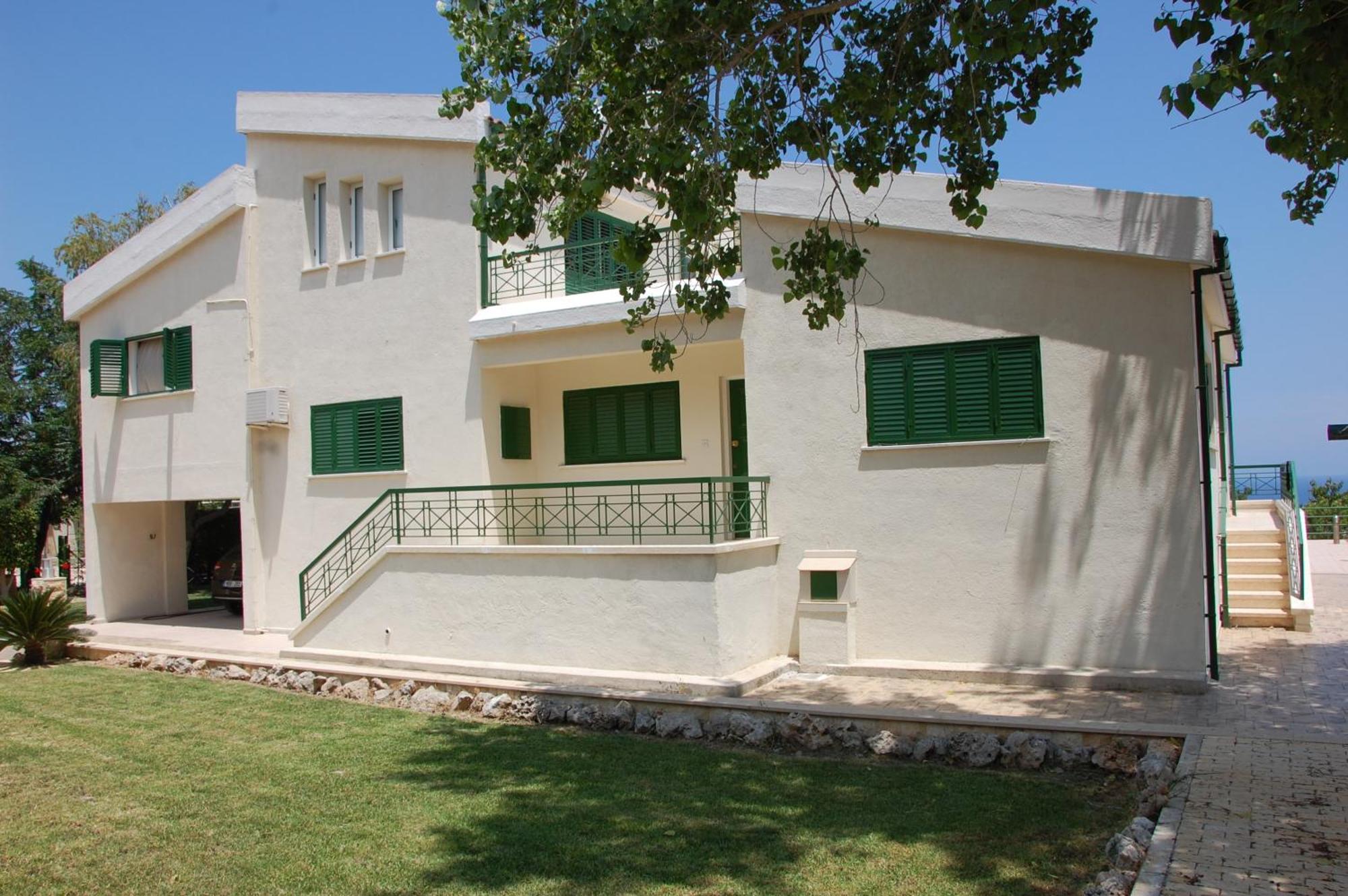 Villa Chrysanthia Polis Bagian luar foto